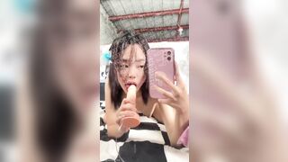 Tiếu loli có máu dâm 22