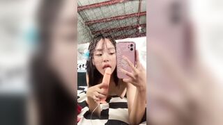 Tiếu loli có máu dâm 22