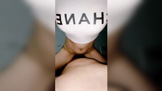 chị hàng xóm 1990 ngon như này mà chồng đi tùt để em giúp chị đỡ nứng - phần 14