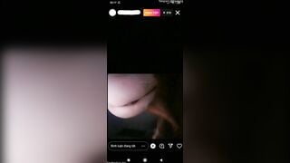 Bé học sinh nữa đêm call sex vạch lồn cho bạn trai xem 1