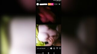 Bé học sinh nữa đêm call sex vạch lồn cho bạn trai xem 2