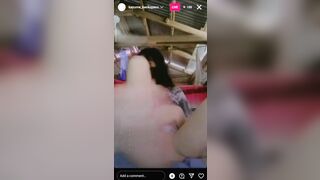 E loli bướm hồng