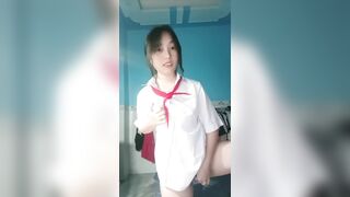 Thanh Thảo lớp 10 cỡ này sau này em dâm cỡ nào - phần 9