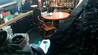 Chồng đặt cam phát hiện vợ địt nhau với thầy tu khi đưa về nhà cúng