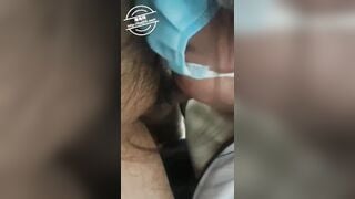 Nứng cặc nên vào phòng em kế nhờ nó bú cu để xuất tinh