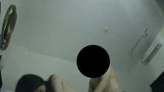 Bán mỹ phẩm không chạy đi khách bị quay trộm video sex