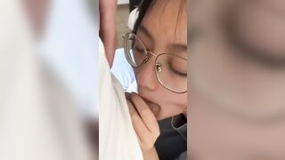 Quan hệ tình dục bằng miệng sâu, dễ gây tương phản