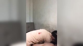 Mới yêu được 2 ngày mà em học sinh 2k10 đã dắt bạn trai cùng lớp về nhà đụ.