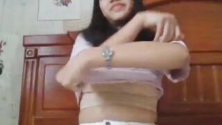 Thùy Chi 2k8 Bị Dụ Call Chat Sex Móc Bướm Bị Anh Quay Màn Hình