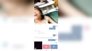 Vừa địt người yêu vừa gọi điện cho con bạn thân xem địt rồi bắt thủ dâm cho xem