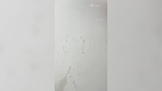 Em Giúp Việc xin đi WC, Bóp vú, Móc lồn rậm đái ướt hết sàn nhà live sex rên rỉ