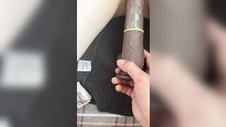 Bà mẹ kế nhờ đứa con trai đút Sextoy vào Lol và cái kết bất ngờ