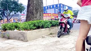 quay lén đường phố