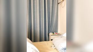 Kính cận vú to livestream siêu dâm 4