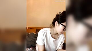 Kính cận vú to livestream siêu dâm 5