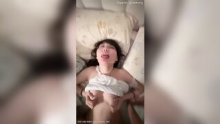 Em ghệ dâm vú bự lè lưỡi trợn mắt sướng ngất khi vừa đc a đụ vừa xoa vú sướng lồn rên