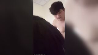 E học sinh 2k9 mình dây vú bự dâm đãng cho th b mập địt đụ mình sướng rên rỉ