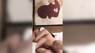“Vợ anh đã về đâu ở lại chịch với anh tí nữa thui”