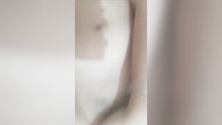 Móc lốp cô giáo mầm non ngay trong trường học