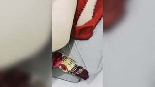 Em nhân viên quát bia ôm chơi kèo đi khách kín