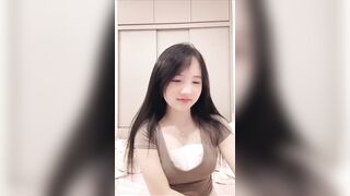 Với em thì dài ngắn không quan trọng, chỉ cần to khỏe