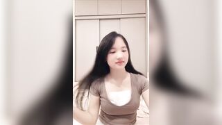 Với em thì dài ngắn không quan trọng, chỉ cần to khỏe