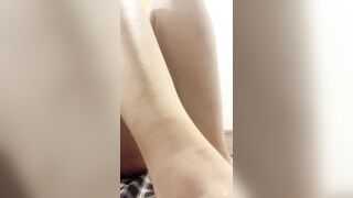 Kính cận dâm đãng mông to