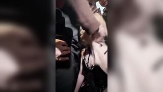 Cô giáo bú cu public siêu hot mà anh em đang tìm kiếm