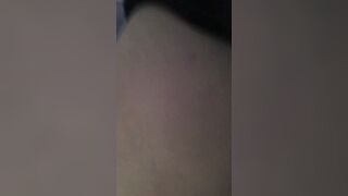 Tuột Vừa địt vừa xiếc tay bà thiếm họ