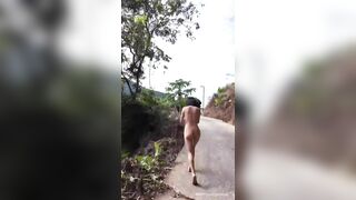 Về quê khoả thân đi dạo ngoài đường 2