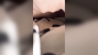 Muốn biết em đang làm gì thì xem clip nhé