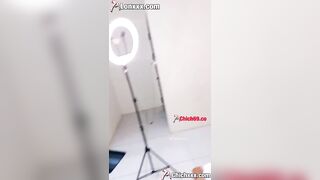 hương lan gái xinh thủ dâm bú cu đ.ịt nhau không che với trai tàu