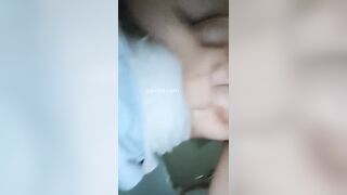 Em học sinh kính cân mặt ngây thơ luôn giấu một cặp ngực khủng lồ