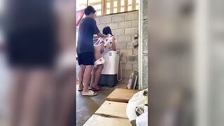 Nứng cặc cháu họ đến xin dì út bú cặc cho một hồi nứng lồn quá dì út cho đụ luôn.