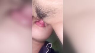 Tuyệt kĩ bú lồn liếm hột le làm vợ dâm sướng mê tít mắt ướt đẫm nước lồn