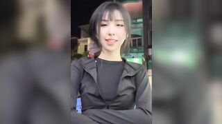Lộ clip sex hot ig Nguyễn Uyên Trang cưỡi ngựa doggy tê cả bím phần 1