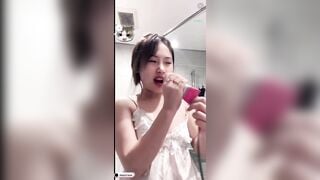 Phần 1 : Thảo Babyz 2k6 Xinh Gái Dâm Đãng Thủ Dâm Show Hàng Cực Múp