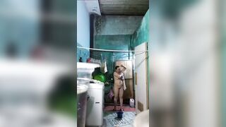 Gì kế dâm vú to lồn múp và thằng con chồng thèm gái