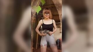 Em tiktoker trả kèo thành viên