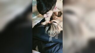 Địt người yêu dâm nó sướng dùng cả thêm toy mới làm em nó đã