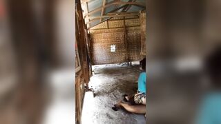 Thằng cha dưỡng với nhỏ con gái 2k10 lén mẹ đi đụ nhau lén lút ở ngôi nhà hoang.