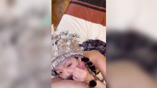 Xinh như công chúa cũng phải bú cu thôi