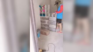 Tuột quần bú cu anh làm hồ