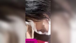 Biết anh họ nứng cặc lâu ngày nên bú cu cho