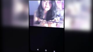 Lên tiếp video em học sinh đc bạn trai mua cu giả