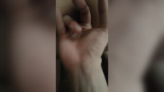 E teen sv vú tròn dễ thương nợ tiền nên chủ nợ bắt ngồi móc lồn bú cu cho mới tha
