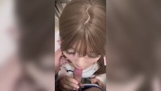 Cho em ghệ xinh bú cu trên nền nhạc chil chil xong đè em ra nắc không thương tiếc