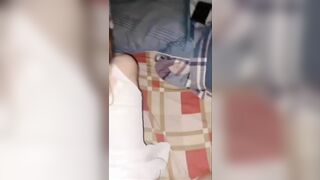 Qua thăm thằng cháu mà chỉ có vợ nó ở nhà