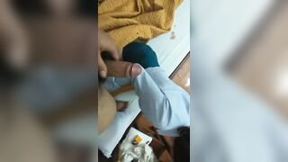 Bà chị hàng xóm thèm bú