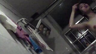 Lén lắp cam kín trg nhà tắm quay lén nhỏ em họ dễ thương xinh xắn cực ngon đi tắm